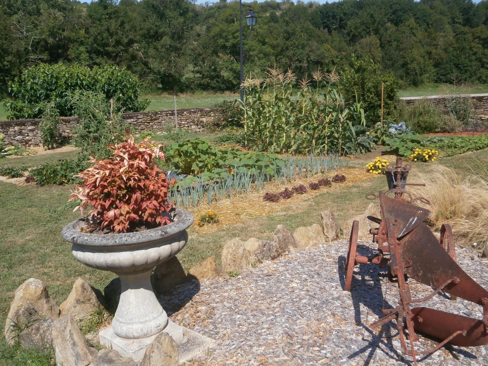 La Chomiarde Bed & Breakfast Saint-Médard-de-Presque Екстериор снимка